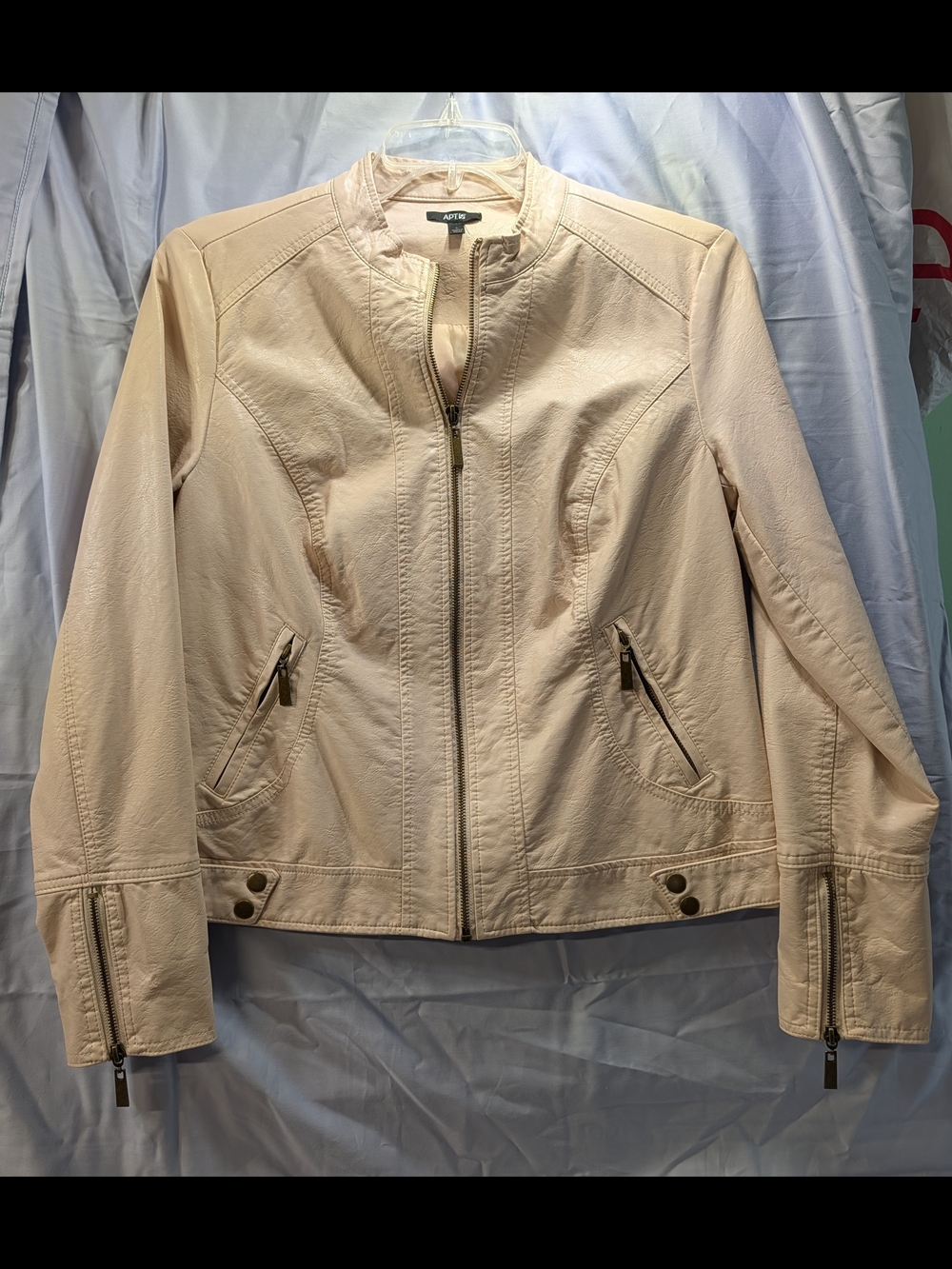 Apt. 9 Women's Light Cream/Pink Faux Leather Zip-Front Moto Jacket Size Large
